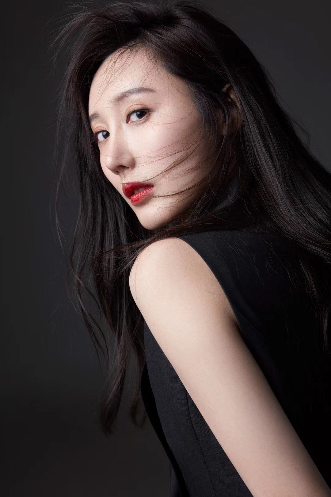  p>李纯洱,出生于山东济南,中国内地女演员,毕业大连艺术学院表演本科