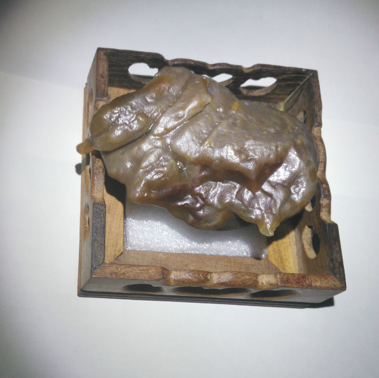  /a>形成的形状不一般的 a target="_blank" href="/item/石头/805"