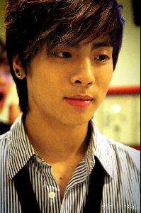  p>金钟铉(          / kim jonghyun,1990