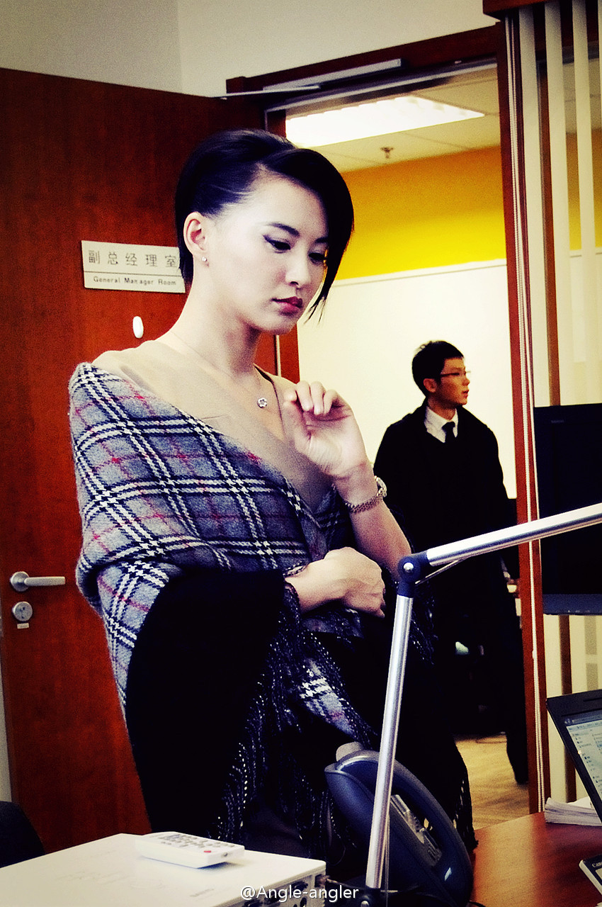 曾用名莫小棋,莫麒),1981年9月6日出生于中国北京,中国内地女演员