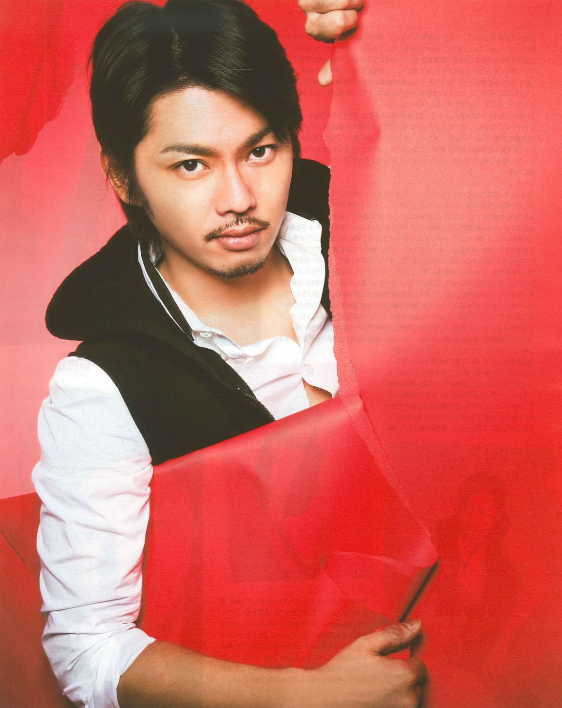  p>今井翼,1981年10月17日出生于神奈川县藤泽市,日本艺人,隶属于 a