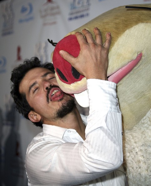  p data-id="go0dk6x5an">约翰·雷吉扎莫(john leguizamo),1964年7月