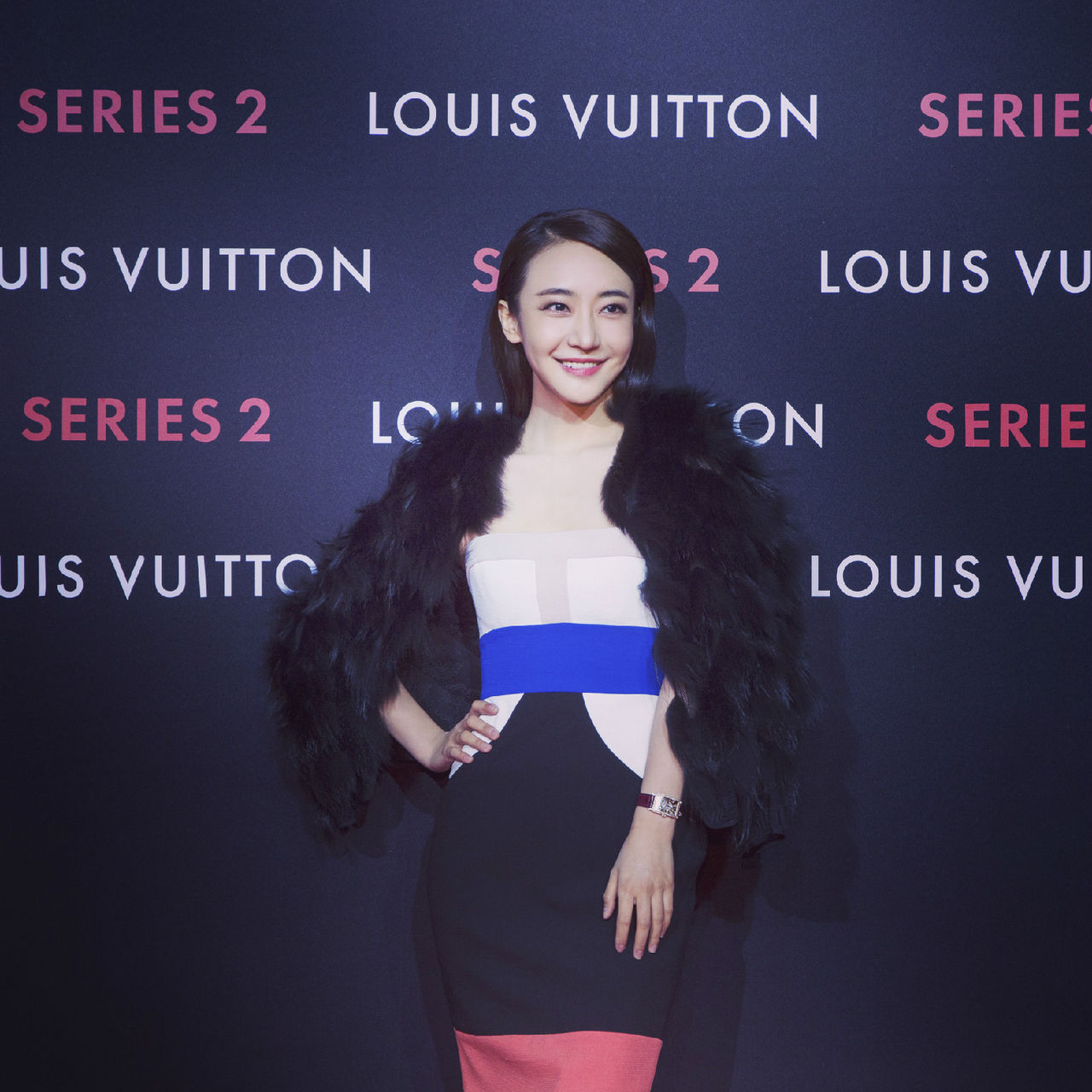 so12x1ks">姜尘,1987年11月27日出生于广东省,中国内地女演员,主持人