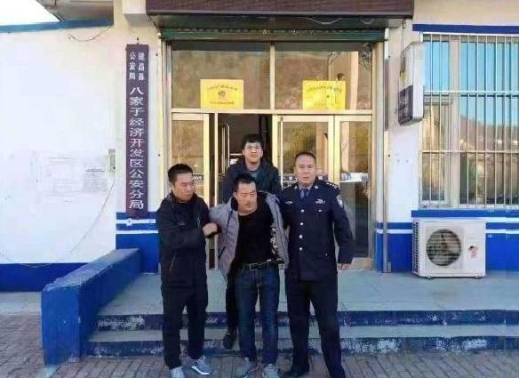  p data-id="gnwmpoksm1">2018年11月22日12点15分,辽宁省葫芦岛市