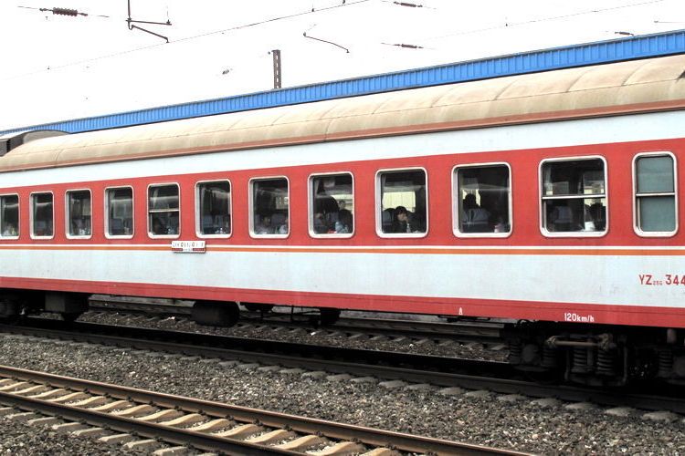  p>"红皮车"是对一种特定涂装的 a target="_blank" href="/item/中国