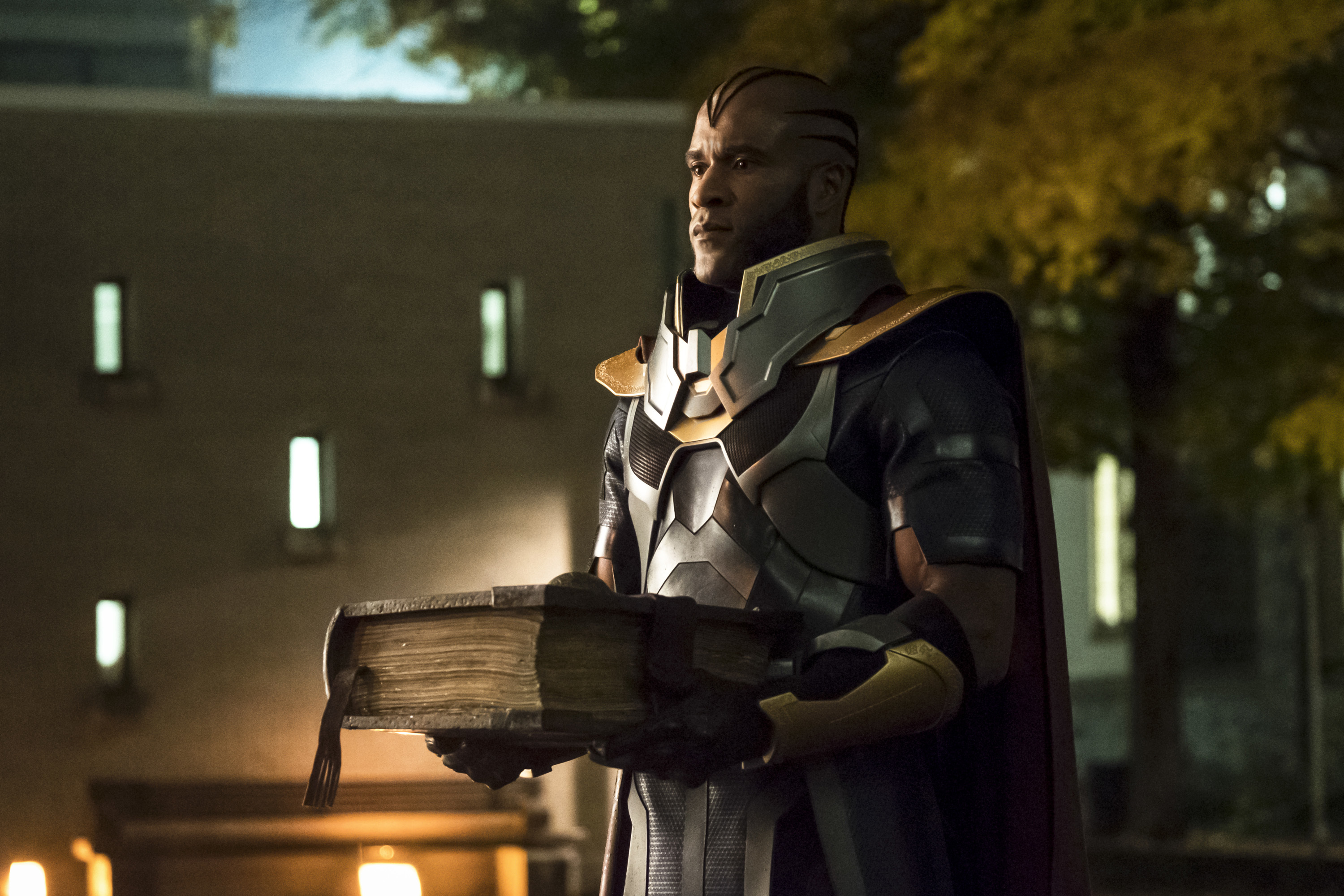 ">监视者(monitor)是 a target="_blank" href="/item/dc漫画/725892"