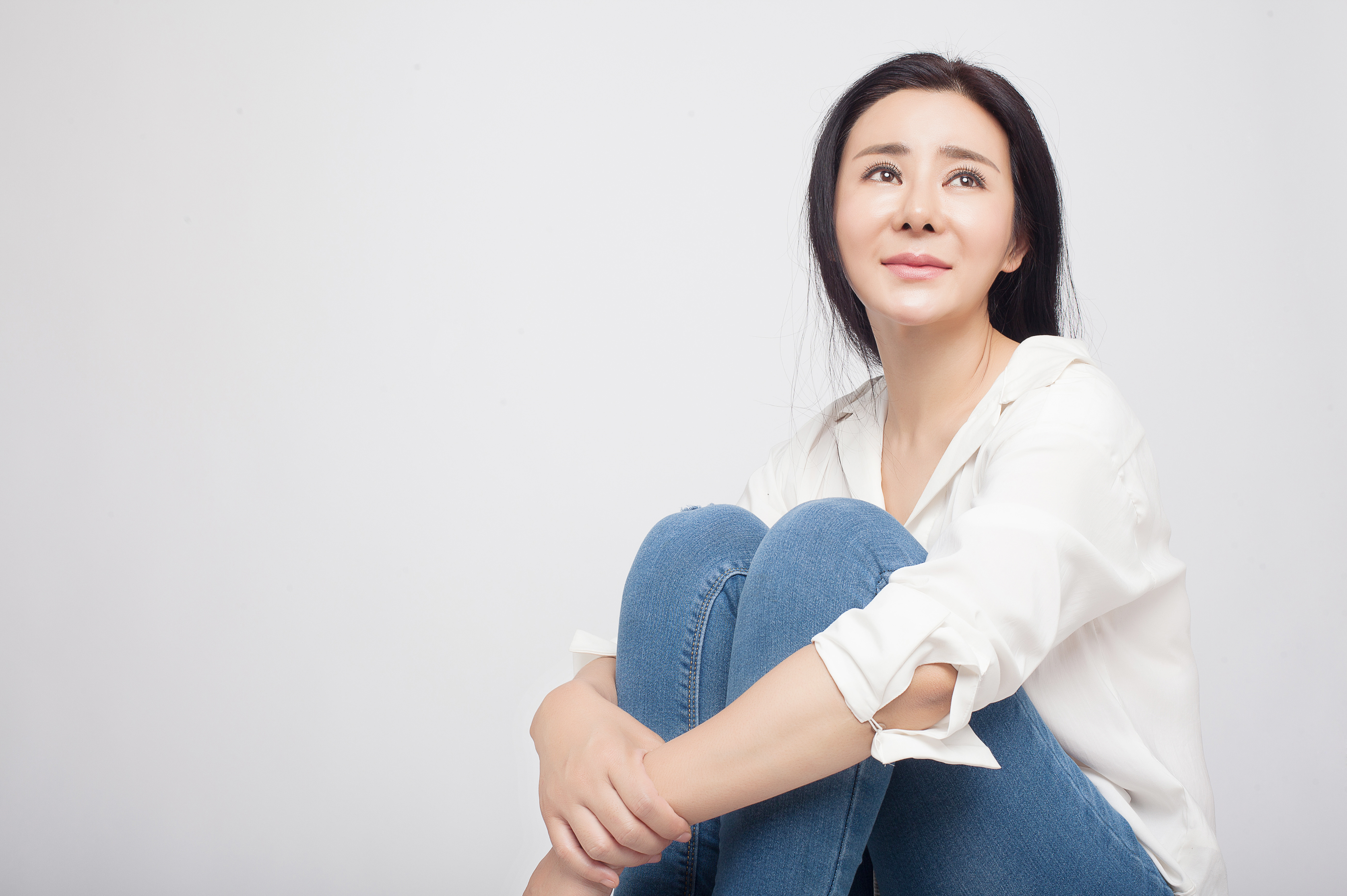  p>肖雨蒙,1982年5月26日出生于山东省临沂市平邑县,中国内地女歌手