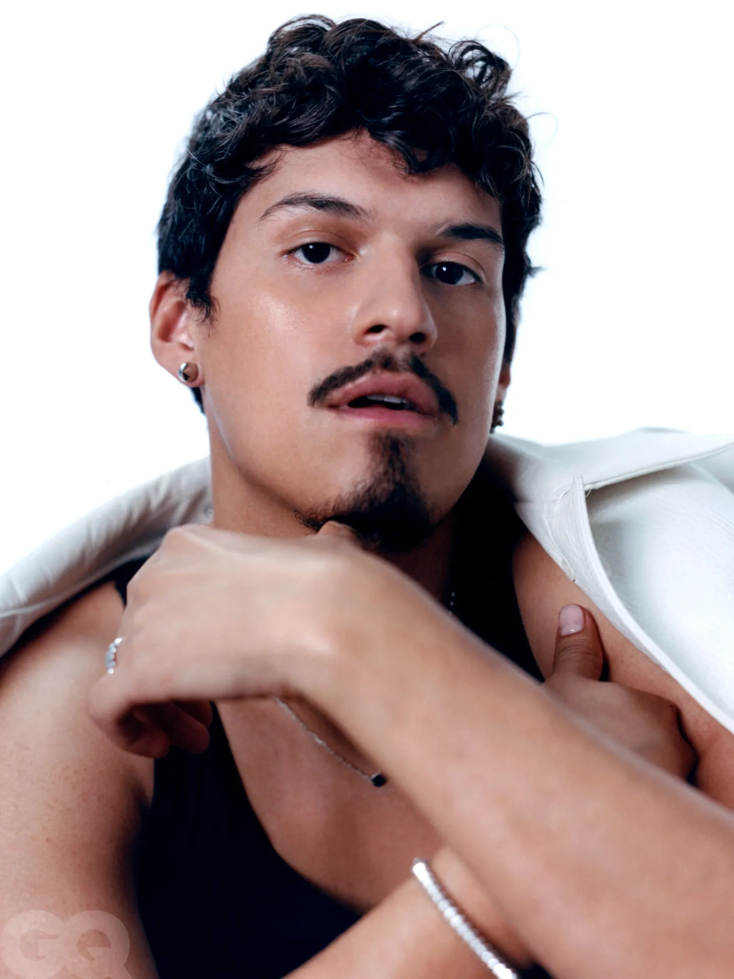 奥马尔·阿波罗