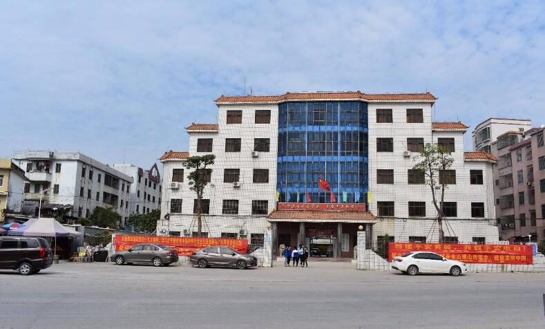  p data-id="go03vwptff">黄岭镇,隶属于广东省茂名市电白区,地处 a