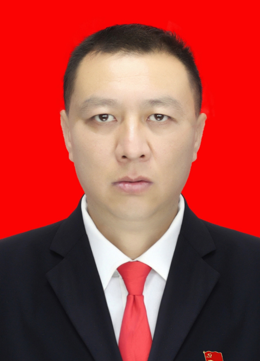 张亮