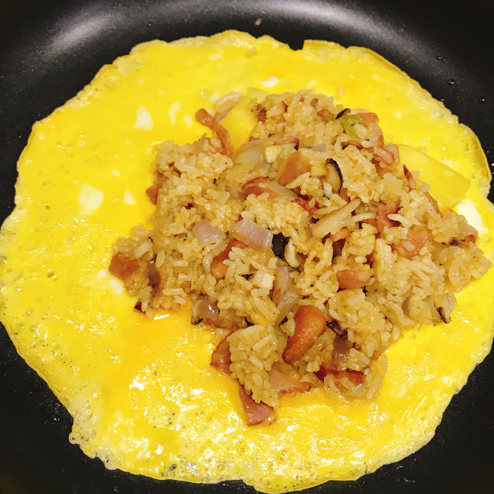 培根菌菇蛋包饭