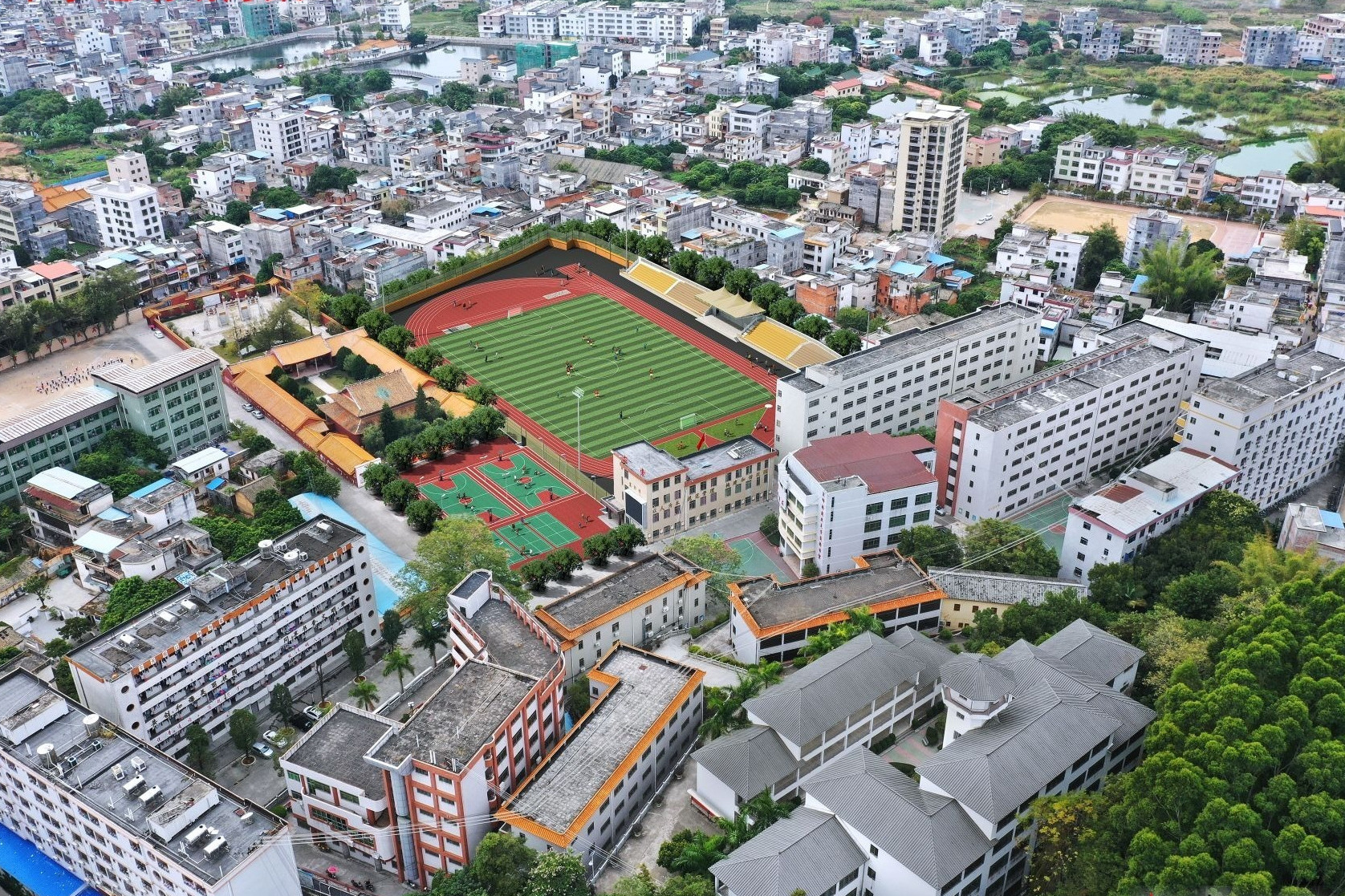 五华中学运动场