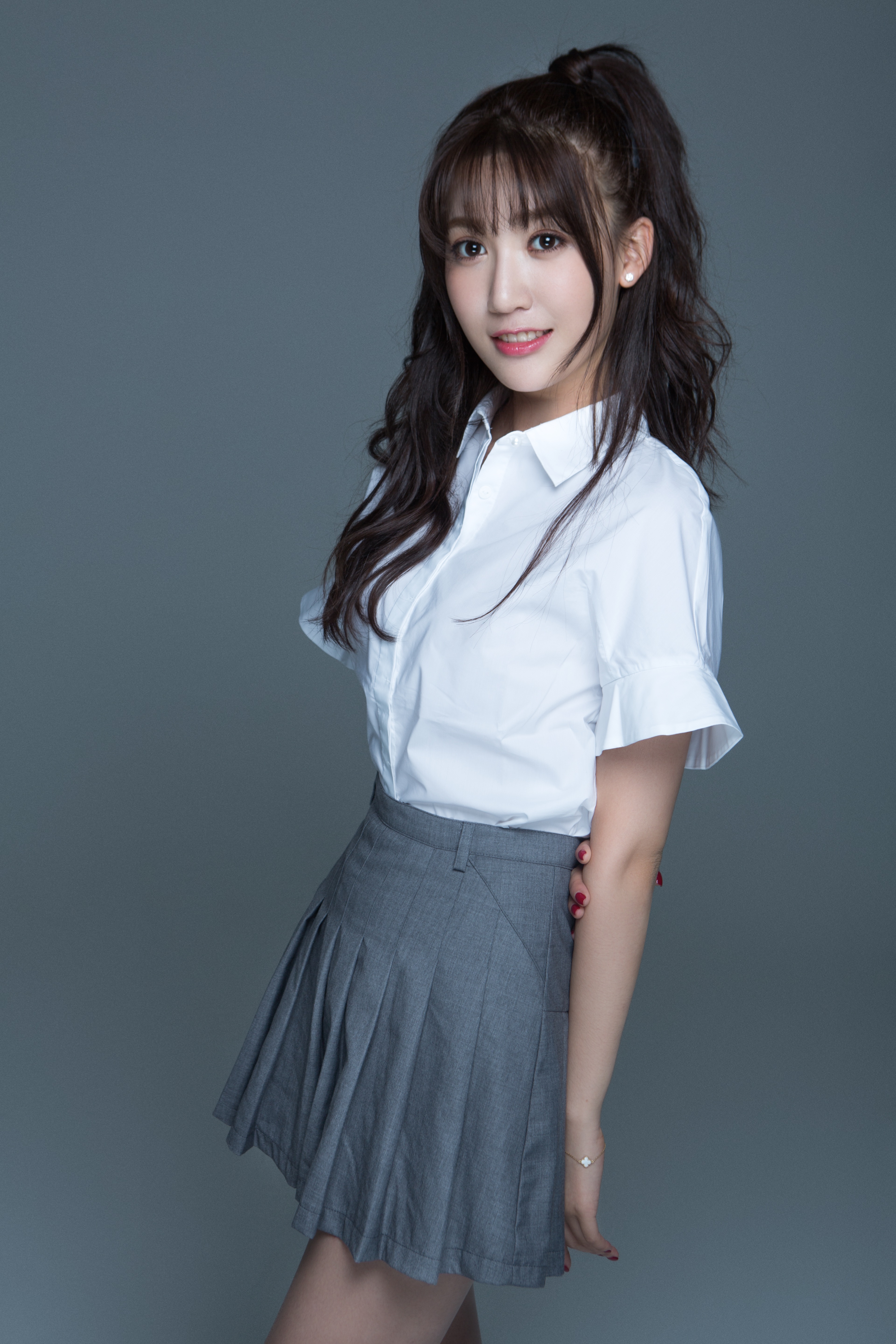 data-id="gnbpkem02y">王子祯,1997年4月24日出生于陕西省,中国内地女