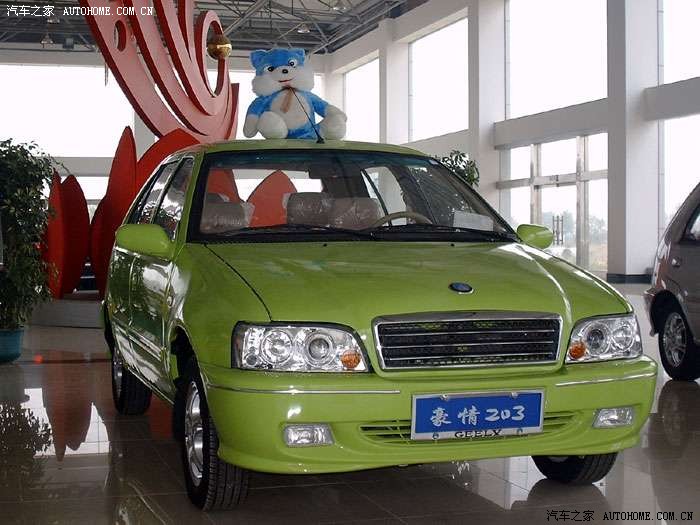 吉利豪情延续了帝豪gx9