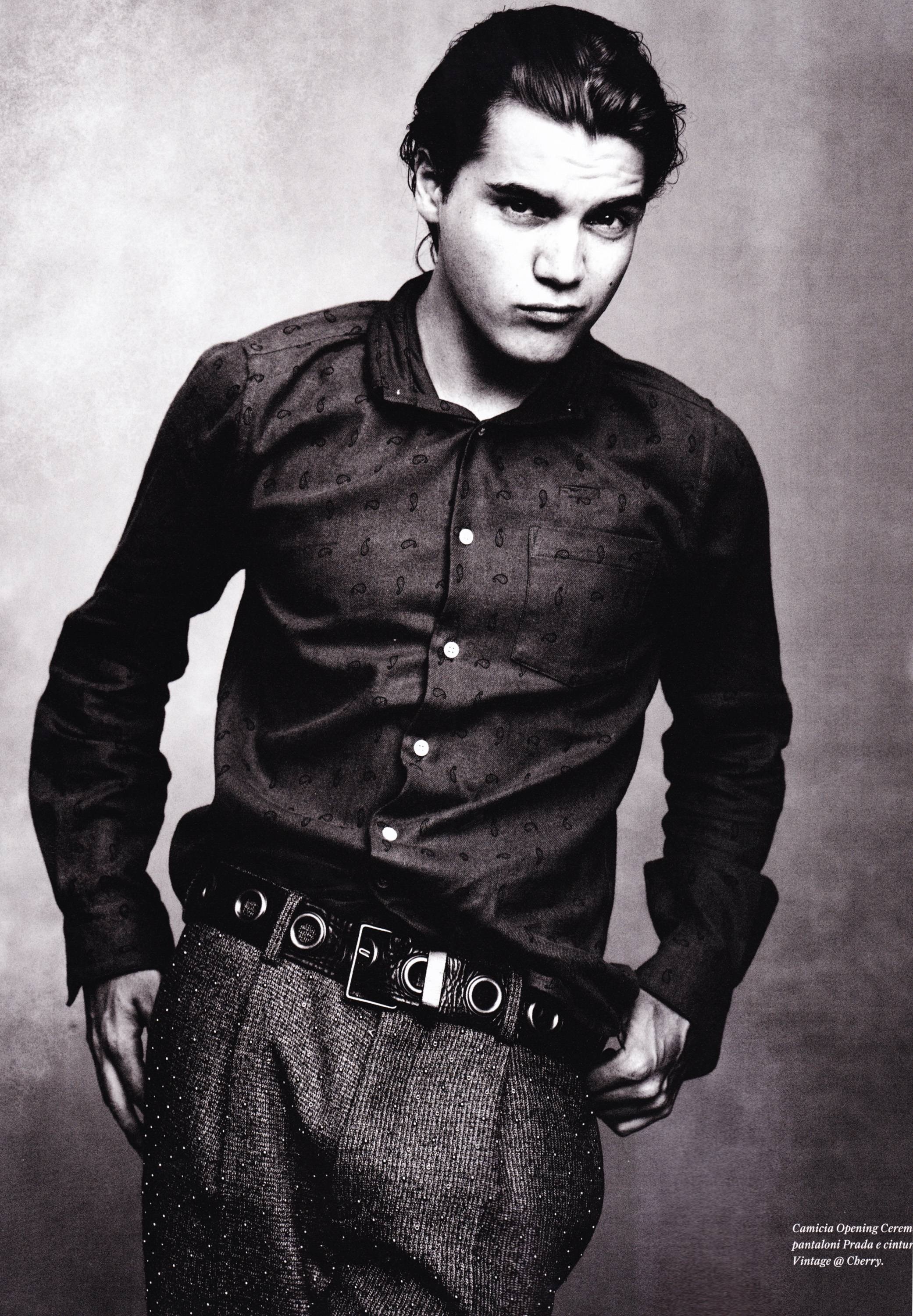  p>埃米尔·赫斯基(emile hirsch),1985年3月13日出生于美国加利福尼