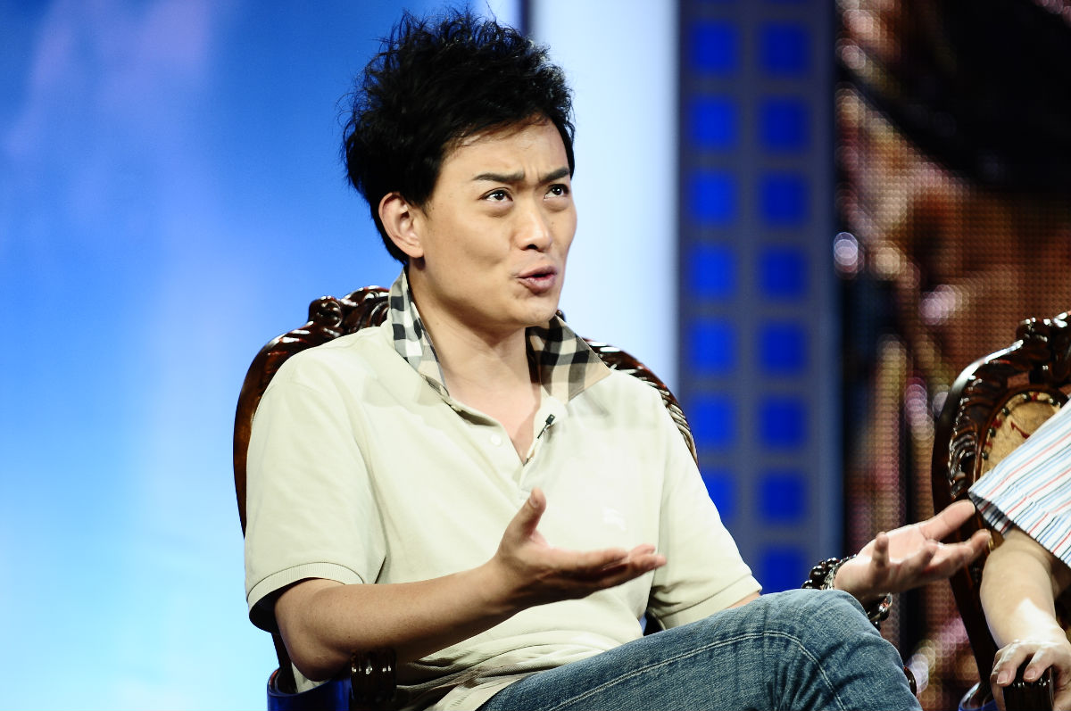 《背后的故事》是 a target="_blank" href="/item/湖南卫视/220836"