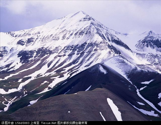  p data-id="gnbpcp9an9">库拉岗日雪山位于西藏山南地区洛扎县境内