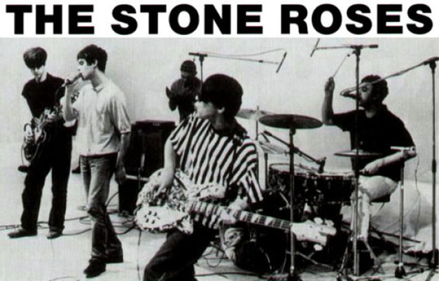 stone roses是一个英国流行乐乐团,中文名叫石玫瑰乐队,,成立于1984年