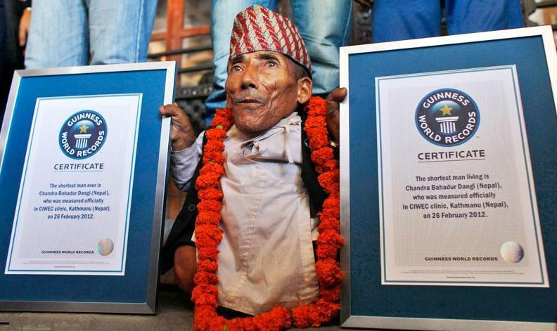 bahadur dangi,1940年12月22日—2015年9月3日)是世界上最矮男人, a
