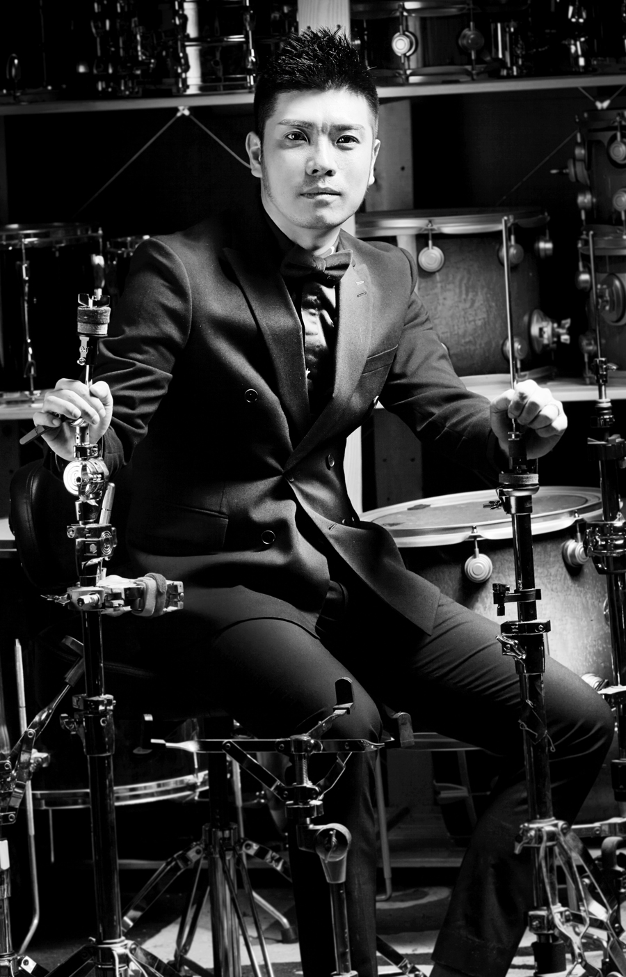 a>继续教育学院声乐教师,毕业于 a target="_blank" href="/item/中国