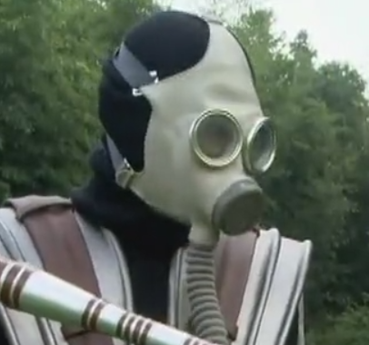 版特摄剧《 a target="_blank" href="/item/变身战士阿龙/7969165"