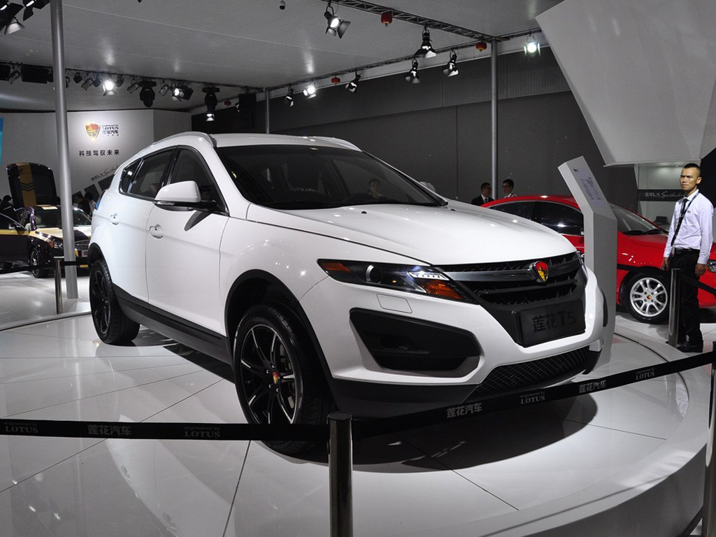  p data-id="gn94810a86">莲花t5是青年莲花生产一款suv车型,外形设计