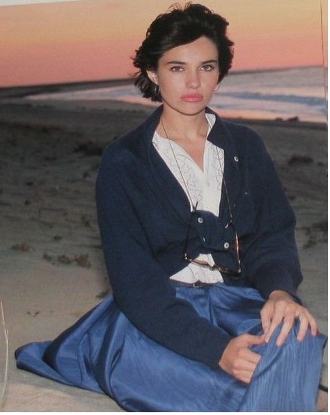  p>碧翠斯·黛尔 i>(béatrice dalle) /i>,1964年12月19日出生于