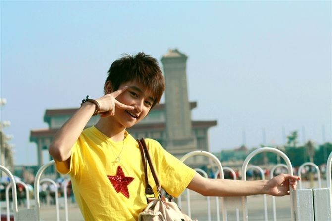 麦洛洛,本名杨奥