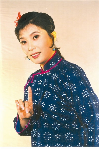 t">高闯,女,1962年生, a target="_blank" href="/item/评剧/334034"