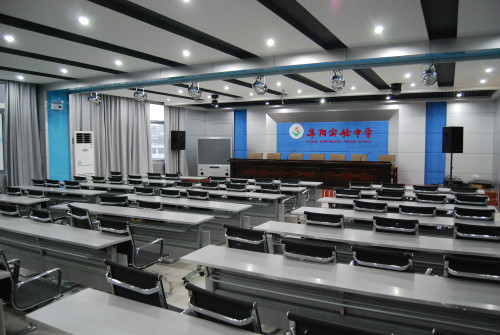 实验中学始建于2000年,是 a target="_blank" href="/item/阜阳市