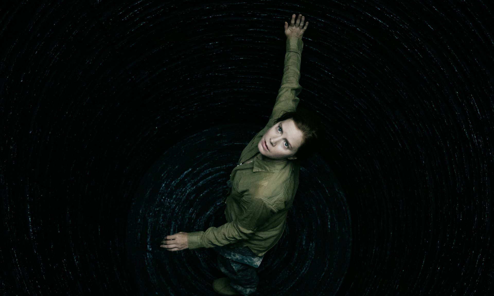  p>《降临》是由美国派拉蒙影业公司发行,由 a target="_blank" href=