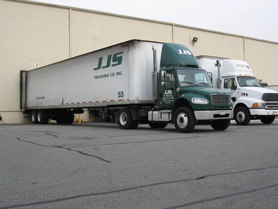  p data-id="gnbunz6puv">福莱纳集团(freightliner)是创建于1929年的