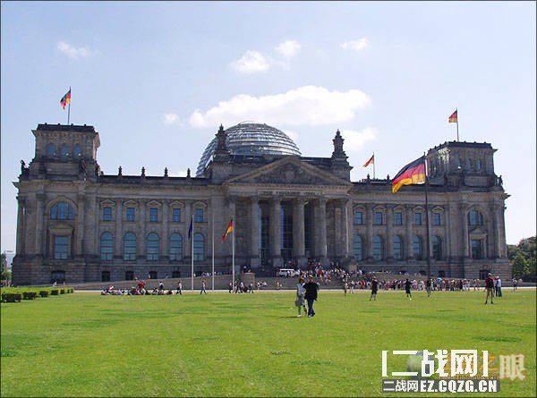  p>德国国会大厦(德语:   reichstagsgeb  ude),简称国会大厦;官方