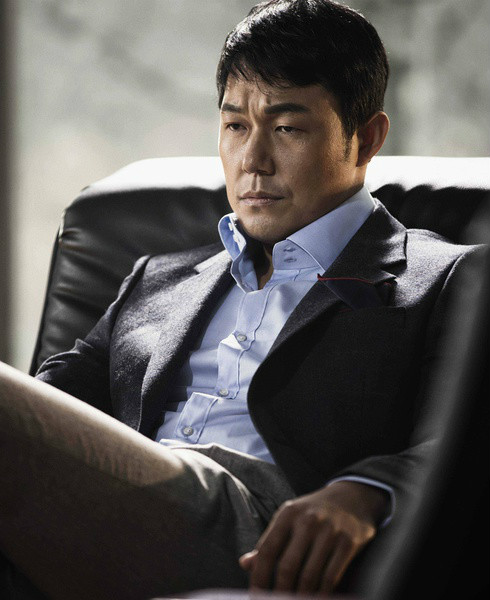  p>《为了皇帝》是一部动作犯罪题材的 a target="_blank" href="