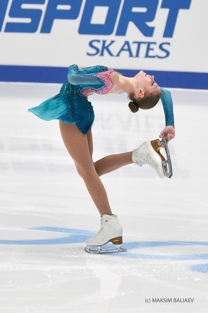  p>阿廖娜·谢尔盖耶夫娜·科斯托娜娅(alena sergeyevna kostornaia)