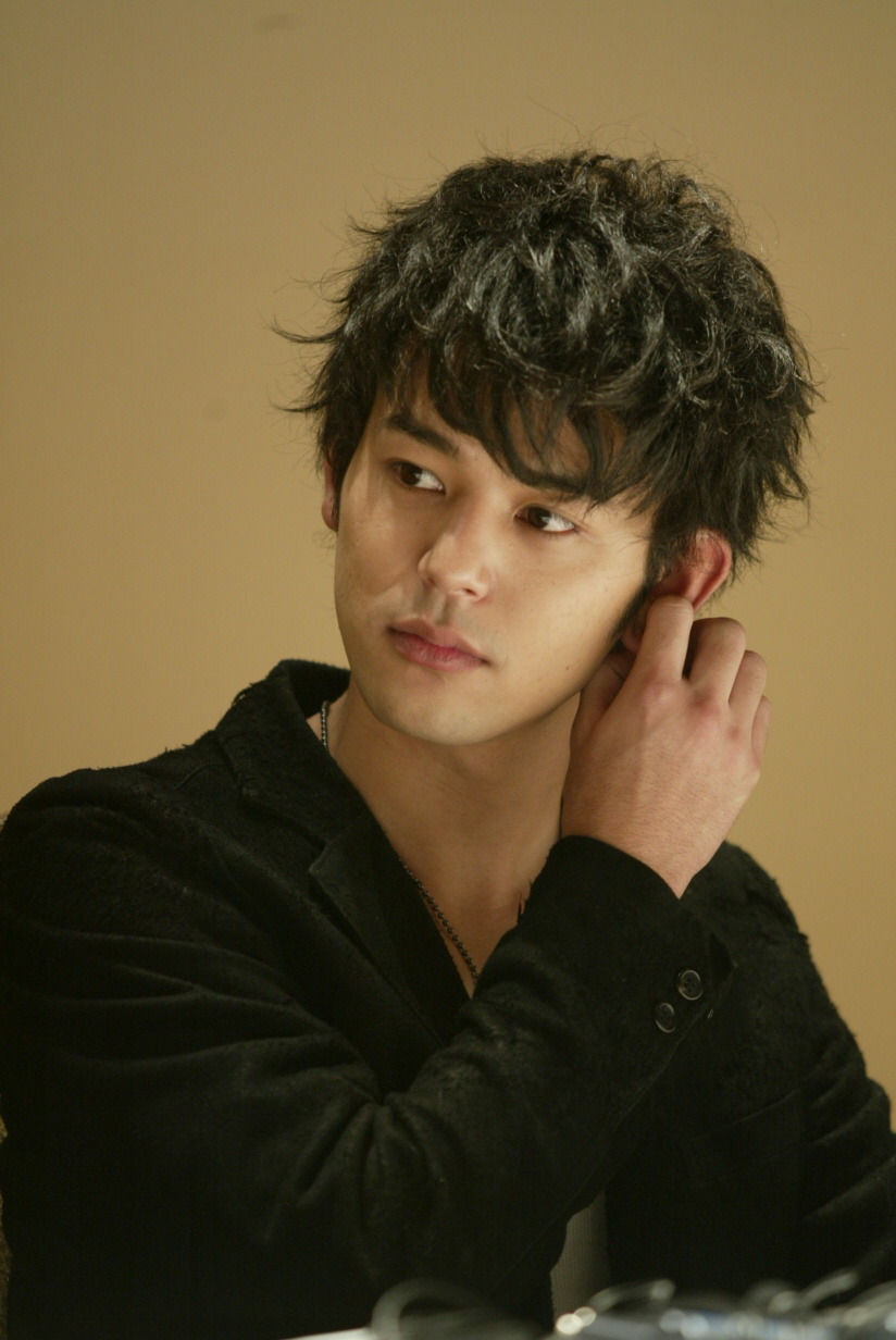  p>妻夫木聪 i>(つまぶき さとし,tsumabuki satoshi) /i>,1980年12月