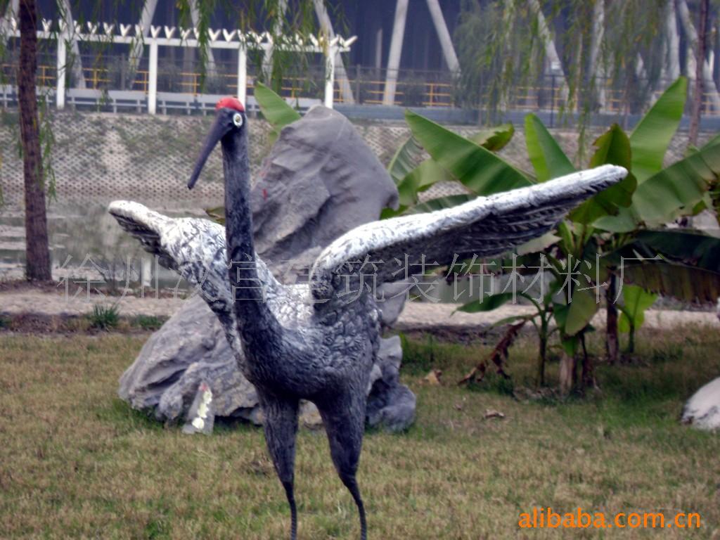  p data-id="gnb25vw6t6">仿真动物利用动物皮毛或特殊材质按照实物