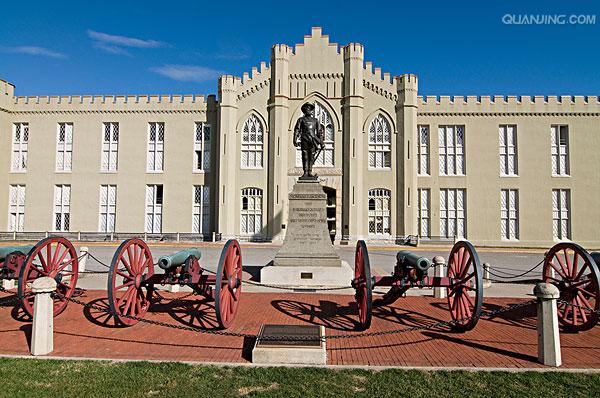  p>华盛顿与李大学(washington and lee university)始建于1749年,为 