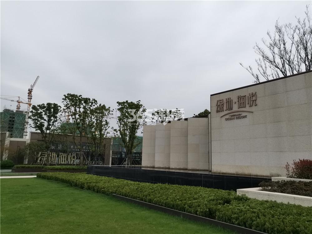 绿地海悦位于南京市浦口顶山街道,由<a target="