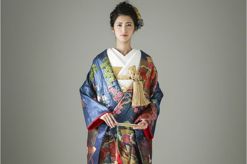  p>和服(きもの,kimono) ,是日本的民族服饰.