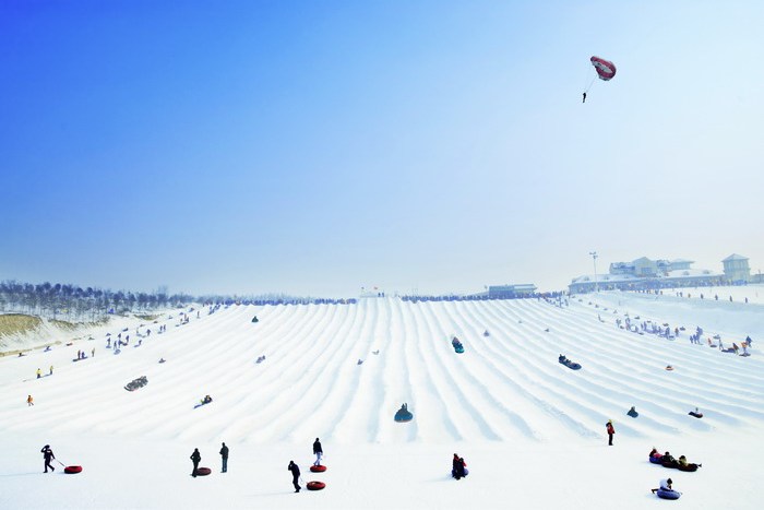 雪莲山高尔夫滑雪场