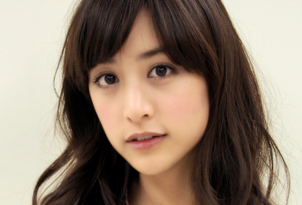  p>山本美月 i>(やまもと みずき,mizuki yamamoto) /i>,1991年7月18