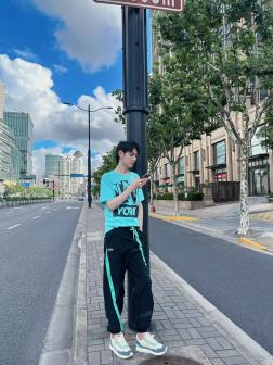 吕杨（80后中国男艺人）_百度百科