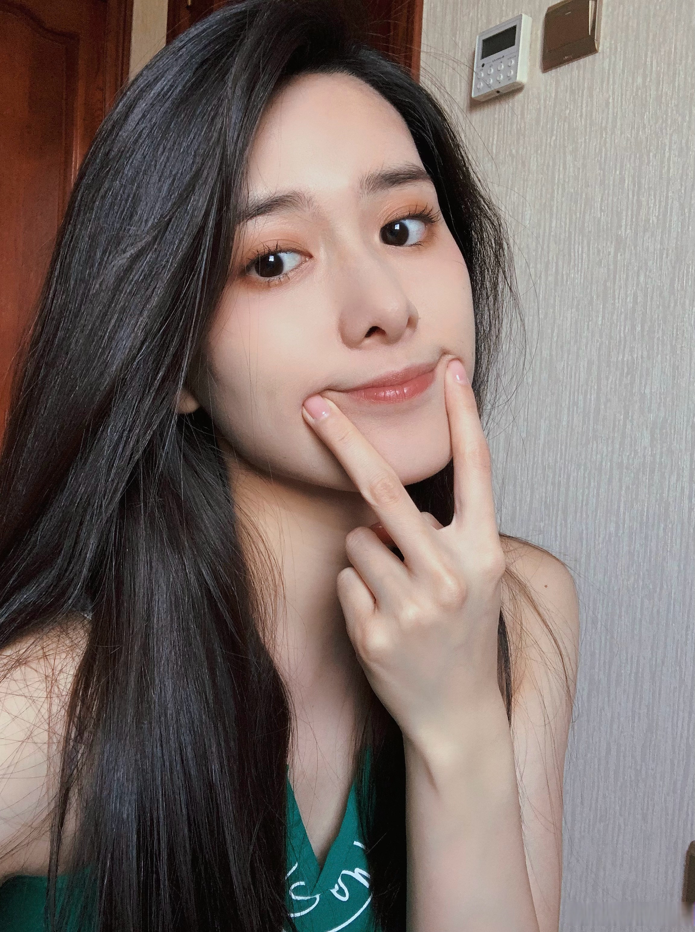 朱嘉倩