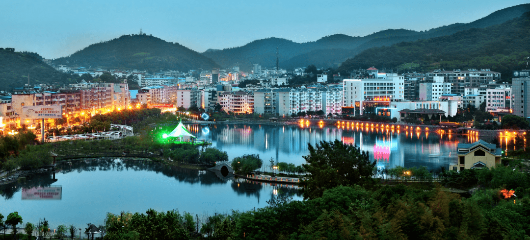  p data-id="gnts1m1zj4">彭泽县,隶属于江西省 a target="_blank"