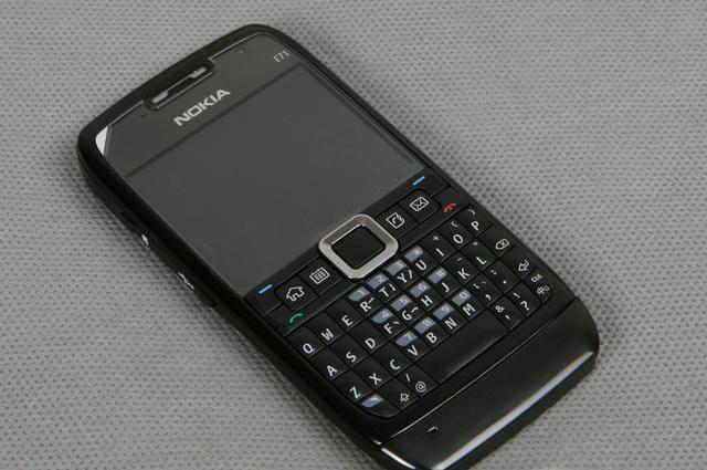 诺基亚e71复刻版(全网通)