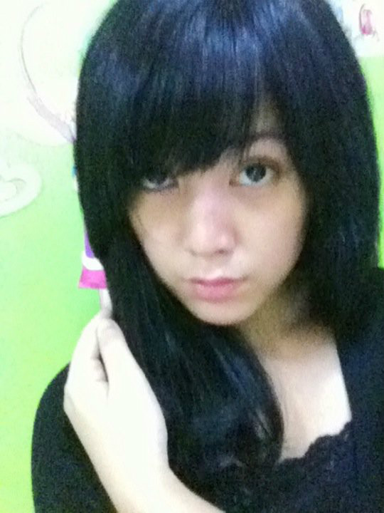  p>茜拉(英文名shila amzah,马来名nur shahila binti amir amzah )