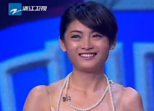  p>张燕,女,1984年出生,是蕲春县彭思镇茅山小学有史以来最年轻校长.