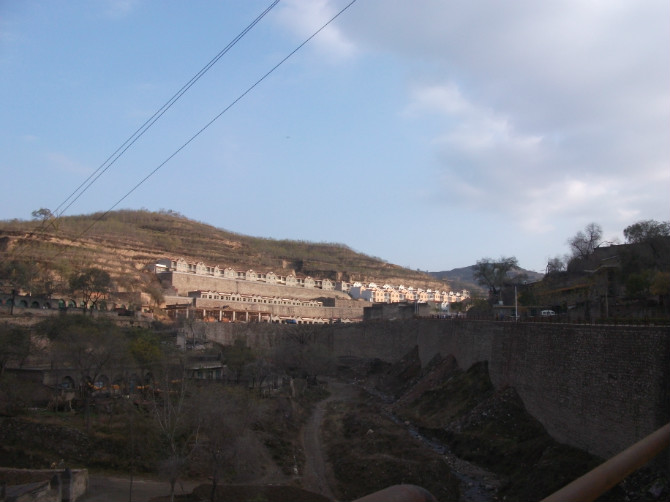 data-lemmaid="5501070">平遥县 /a>普洞村是一个历史文化村,坐落在