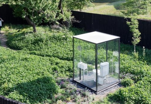"gnb71xpjee">透明厕所(transparent toilet),是一种用全景开放式的 a